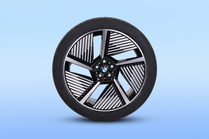 Turkált anyagokból gyártják a debreceni BMW-t 7