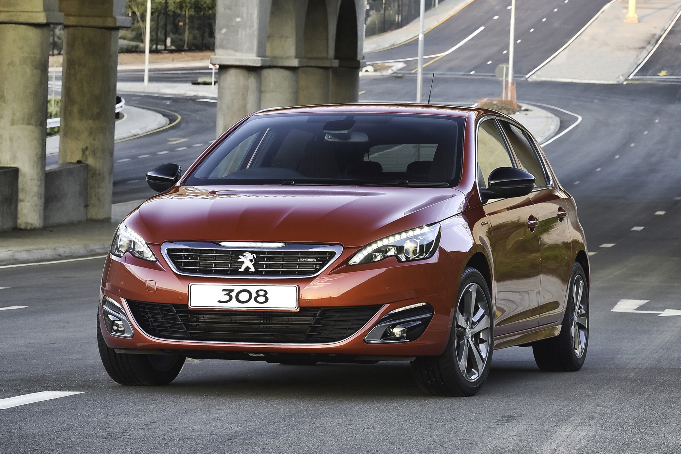 peugeot_308_gt_line_18 | Vezess | Vezess