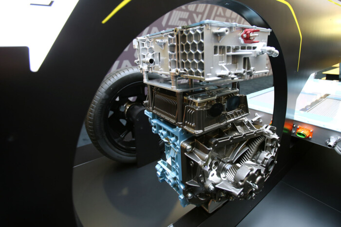 Ez a villanyautó bejött a magyar vevőknek 12