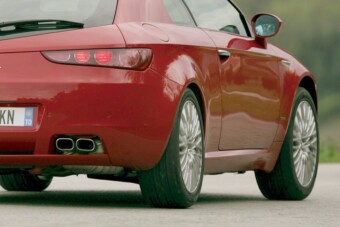 Senki se gondol erre a gyönyörű használt autóra, pedig befektetésnek is jó