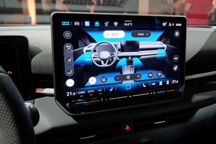 Kicsit hosszabb lett, maradhat? VW T-Roc 2025 19