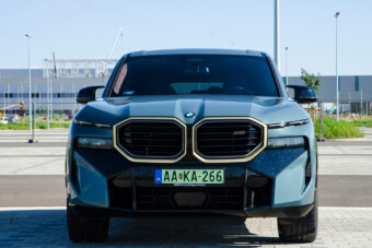 Tényleg nagyzol a szegény magyar autós?