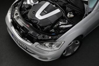 Hosszú távon számol a Mercedes a V12-es motorokkal