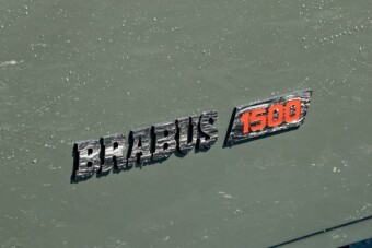 Három V8-assal üvölt ez a Brabus