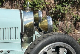 Több száz milliót érő 100 éves ritkaságot foglaltak le