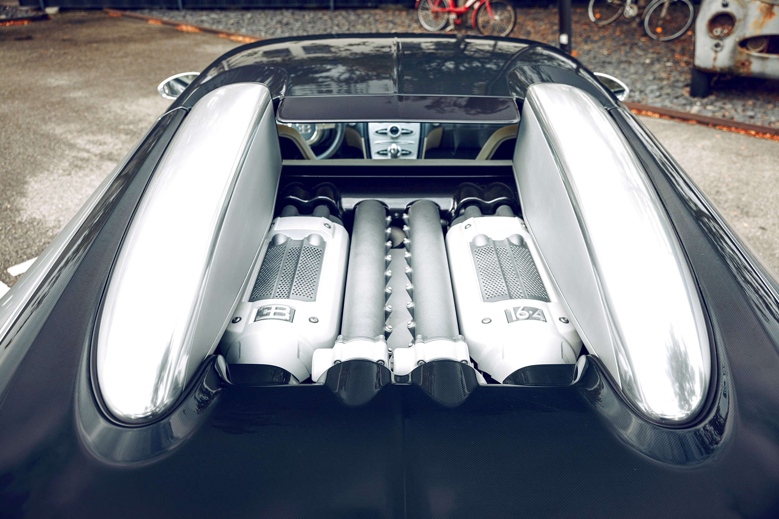 2008-bugatti-veyron-16-4-pur-sang_1387296 | Vezess | Vezess