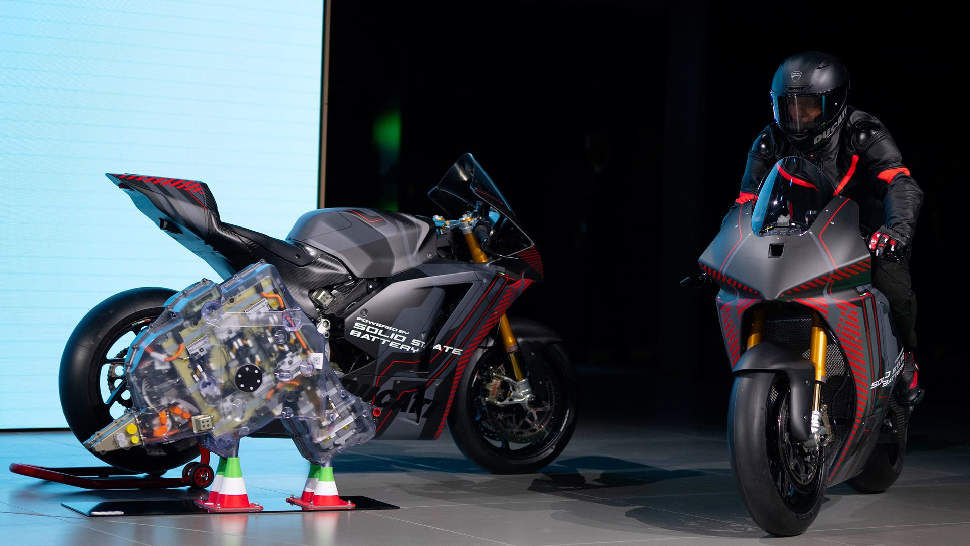 2025-09-11_motoe-gallery-1920x1080-03 | Vezess | Vezess