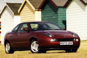 Három ritka, menő használt autó, ami visszahozza a 90-es éveket