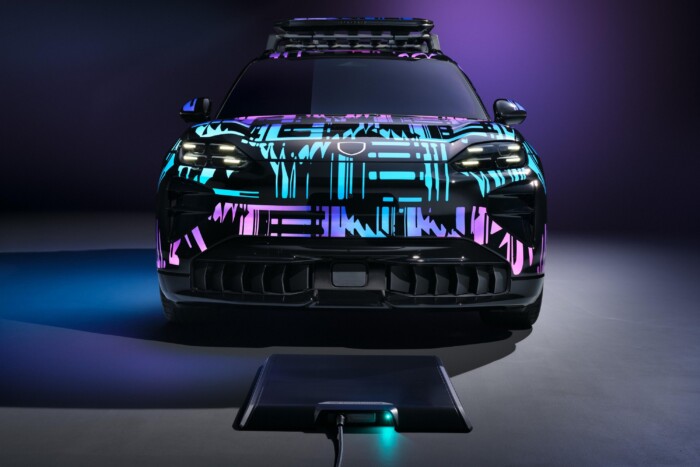 Vezeték nélkül tölthető az új elektromos Porsche 6