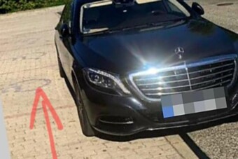 Hangosbemondó szólított egy autóst, rendőrök várták a parkolóban