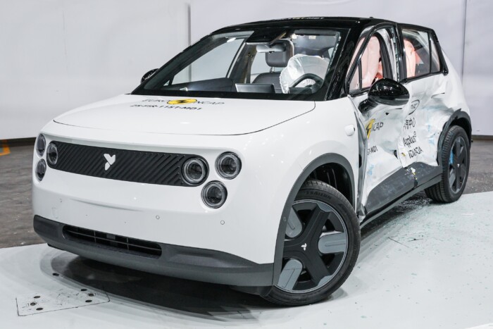 Ez ma Európa legbiztonságosabb autója 10