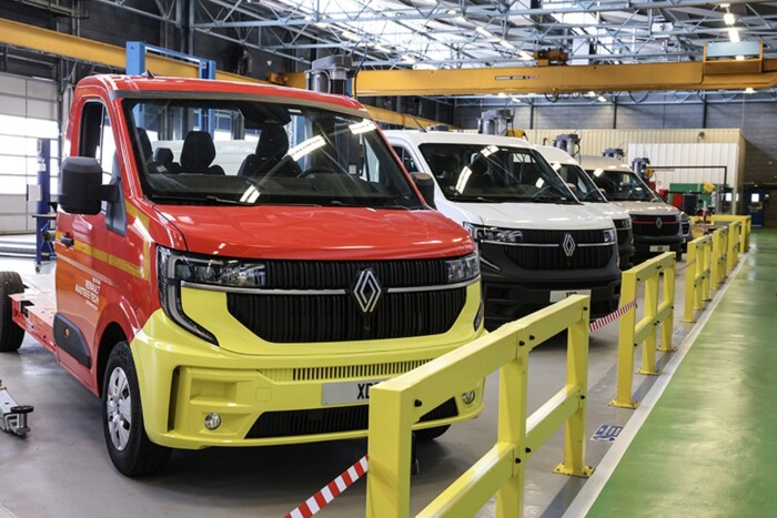 Így fejleszt a Renault új járműveket