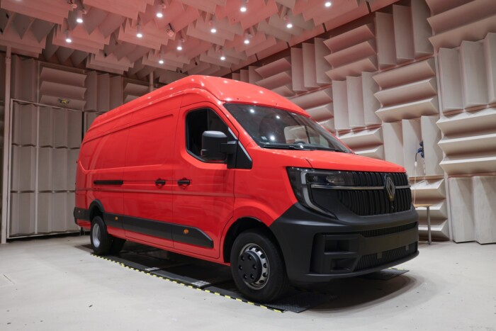 Így fejleszt a Renault új járműveket 9 | Vezess Így fejleszt a Renault új járműveket 9