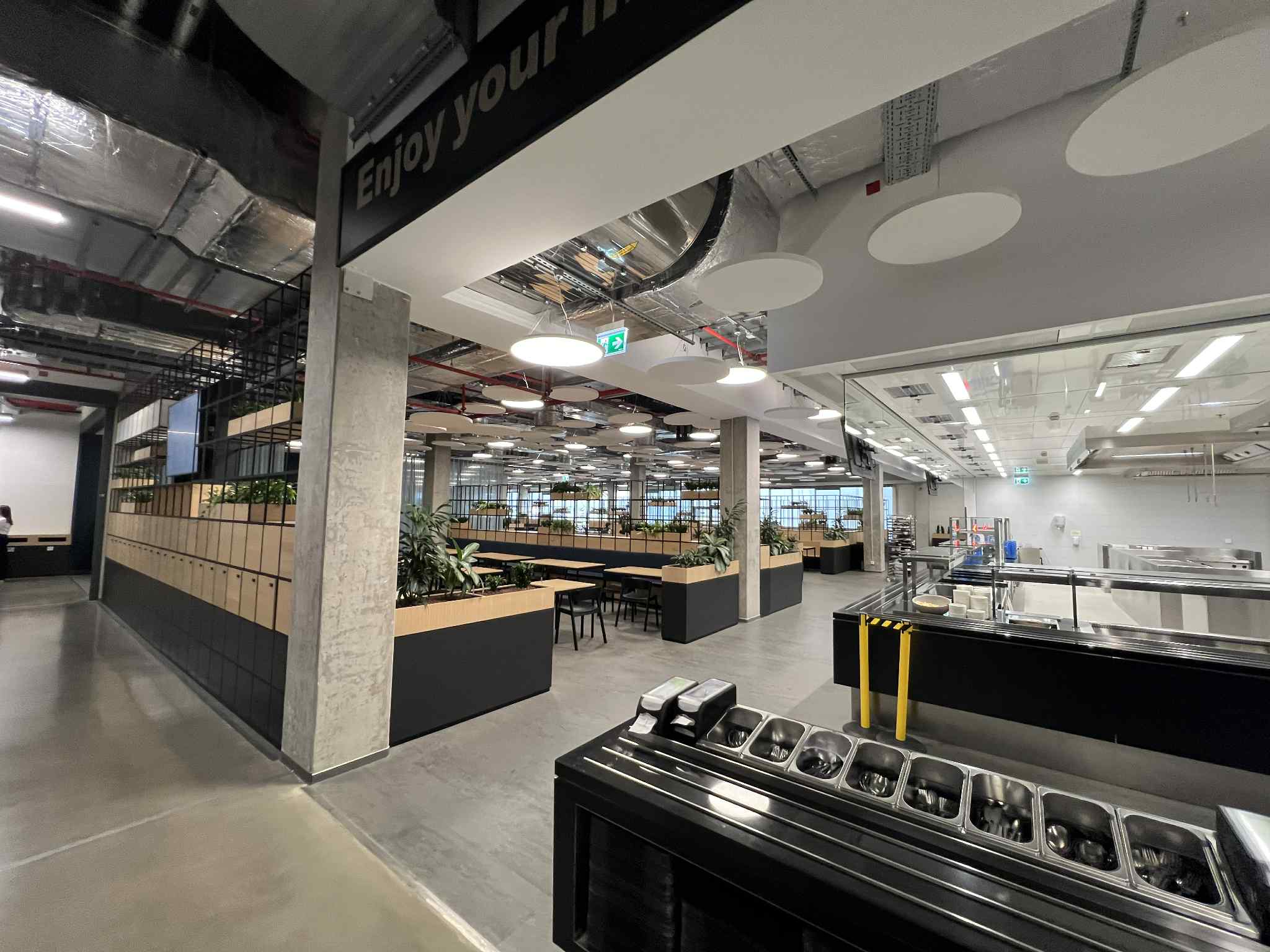 Ennyiért lehet enni a debreceni BMW-gyár menzáján 3