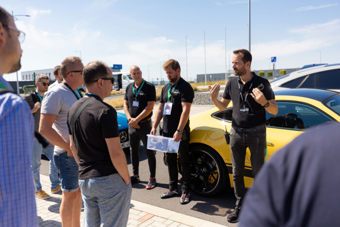 240-nel próbáltuk ki a magyar oválpályát 6