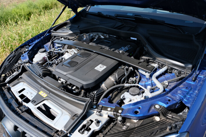 240-nel próbáltuk ki a magyar oválpályát 14