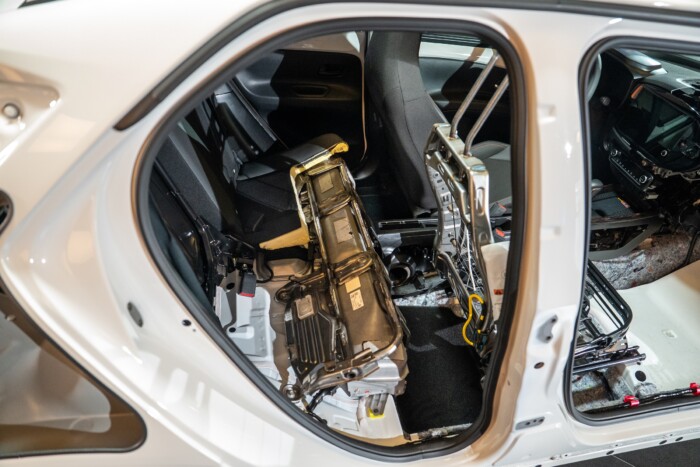 Zsebrakétává gyúrták a legkisebb Toyotát 20