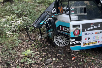 Hatan megsérültek a Győr Rally-n történt balesetben