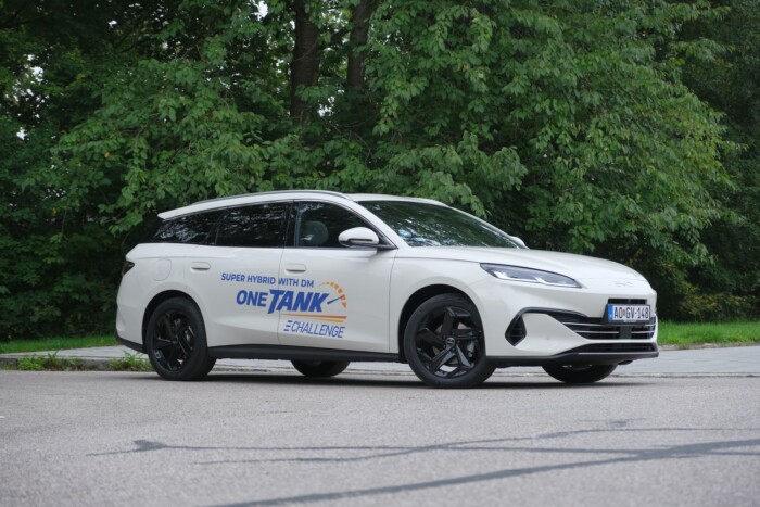 A BYD szép gólt lőtt üres kapura Európában 20