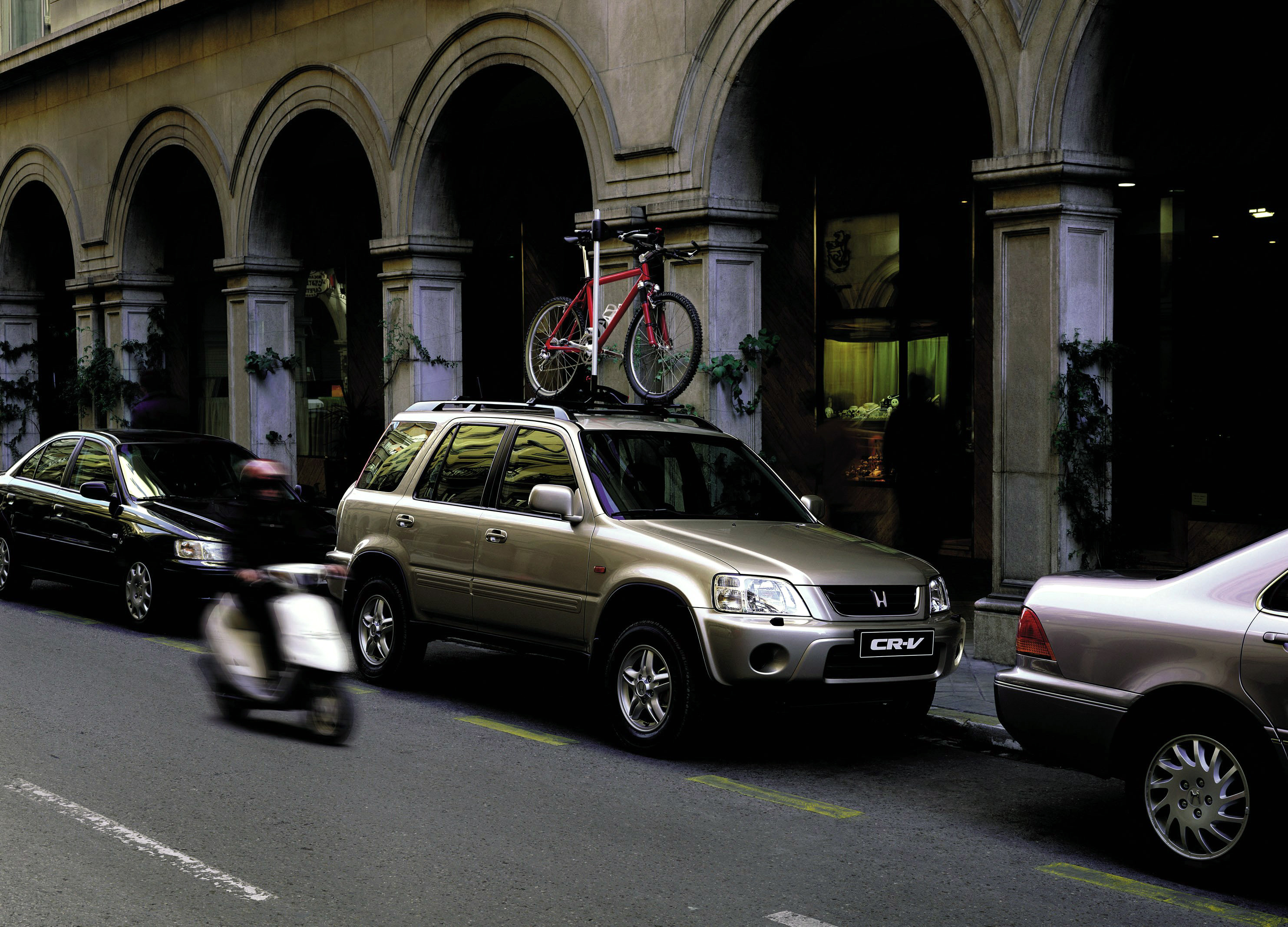 CR-V 5 Door | Vezess | Vezess