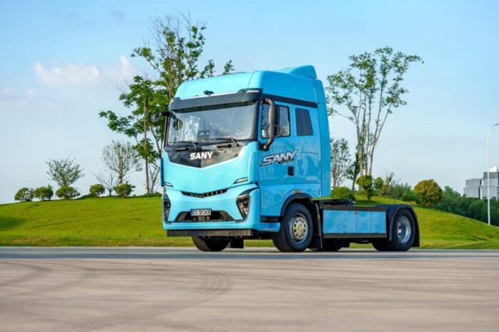 Újabb kínai gyártó tart Európa felé