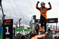 F1: Senna szintjére léphet Piastri Bakuban 1