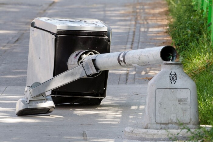 Népharag zúdult a traffipaxokra, több százat rongáltak meg 6