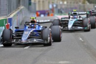F1: Kikotyogták, Leclerc-nek udvarol a Mercedes-főnök 3