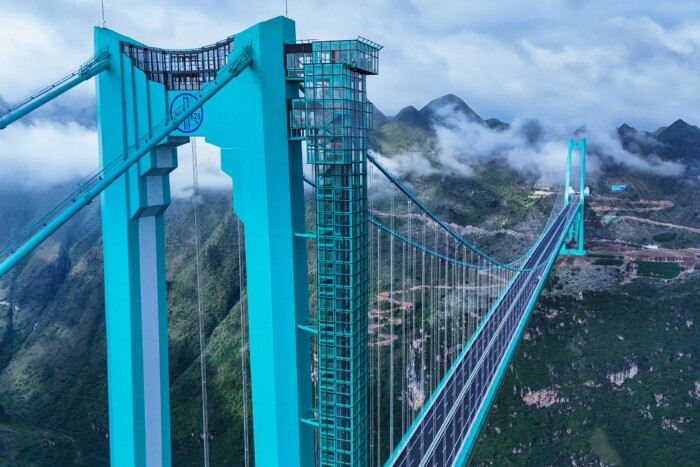 Elkészült a hidak királya, lélegzetelállító a látvány