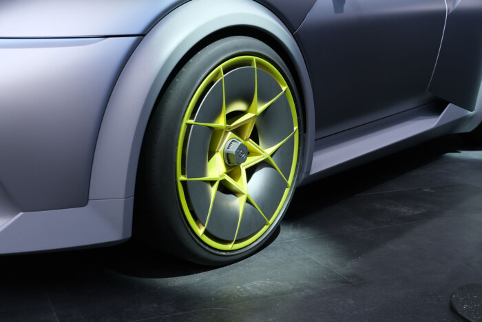 Ultravagány kompakt autó tart Magyarországra 8 | Vezess Ultravagány kompakt autó tart Magyarországra 8