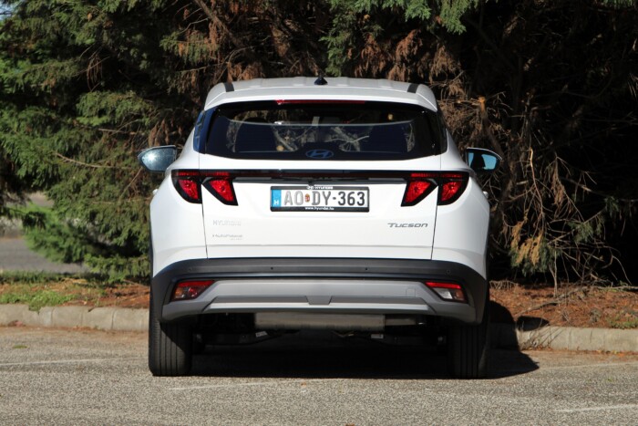 Fapadosan is vonzó ez a családi autó 6