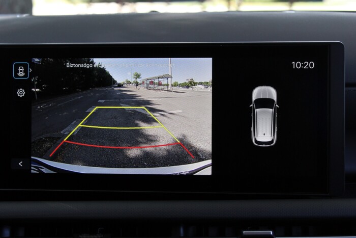 Fapadosan is vonzó ez a családi autó 19