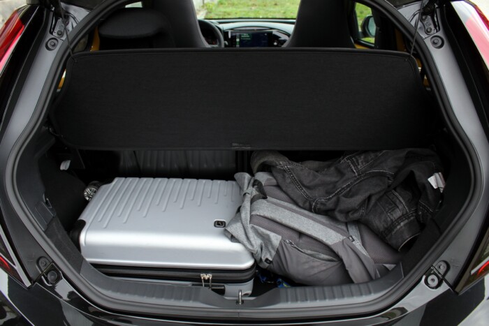 Zsebrakétává gyúrták a legkisebb Toyotát 15