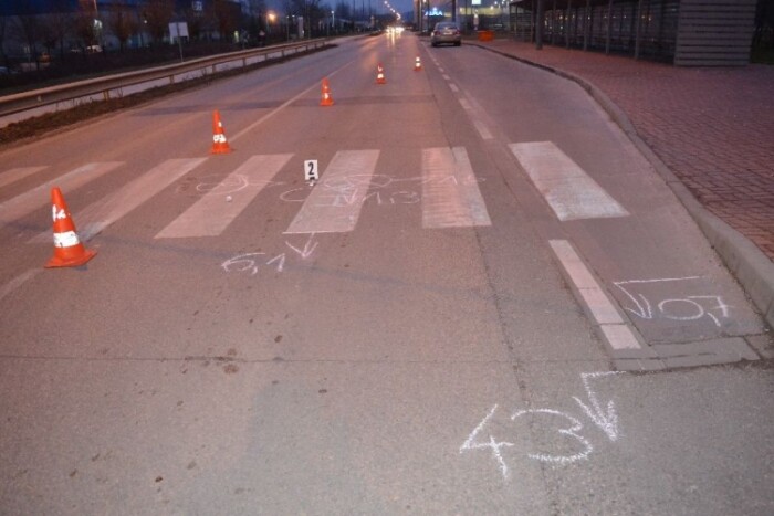 Tényleg így is szabályos elindulni a zebránál? 1