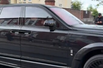 Ez igen, 200 milliós autót vett a magyar sztárfocista