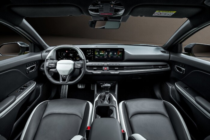 Villanyautónak látszó benzines újdonság a Kiától 6