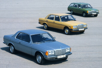 Egymillió kilométer után ezt tudja padlógázon egy öreg Mercedes