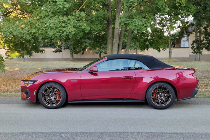 A legbarátságosabb 446 lóerő 16