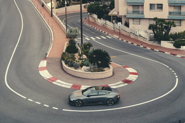 Svéd kihívót kap a Porsche Taycan 9