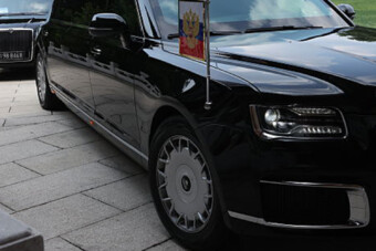 Ilyen autókkal járnak a világ diktátorai