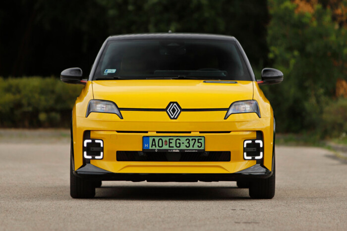 Borzasztóan unalmas színeket választanak az autóvásárlók 1 | Vezess Borzasztóan unalmas színeket választanak az autóvásárlók 1