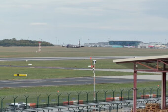 Különleges repülő landolt Budapesten