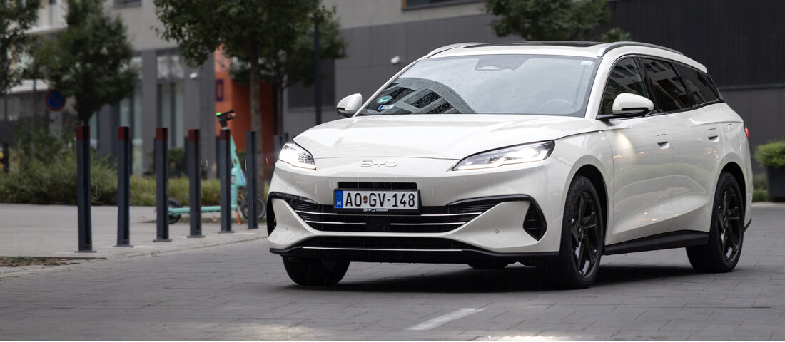 Szokatlan autót hozott a magyar piacra a BYD