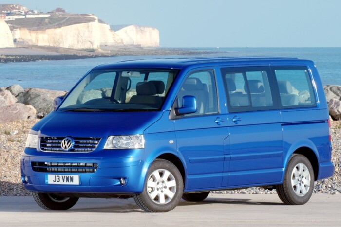 A pofátlan átverés guruló szobra: 640 ezerrel tekerték vissza az óráját