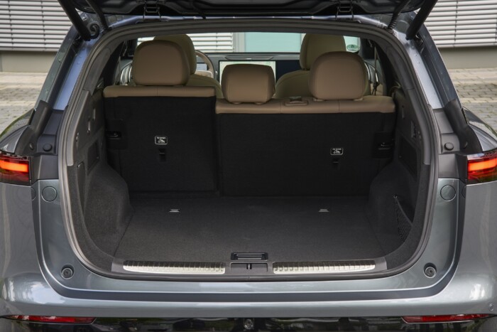 Nem állnak készen a magyarok erre a kínai autóra 21