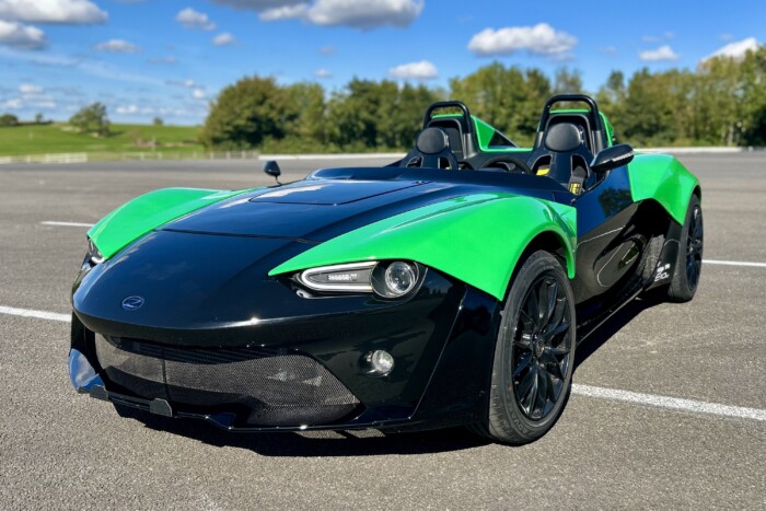 60 millióért tépi le a fejed a brit vadállat