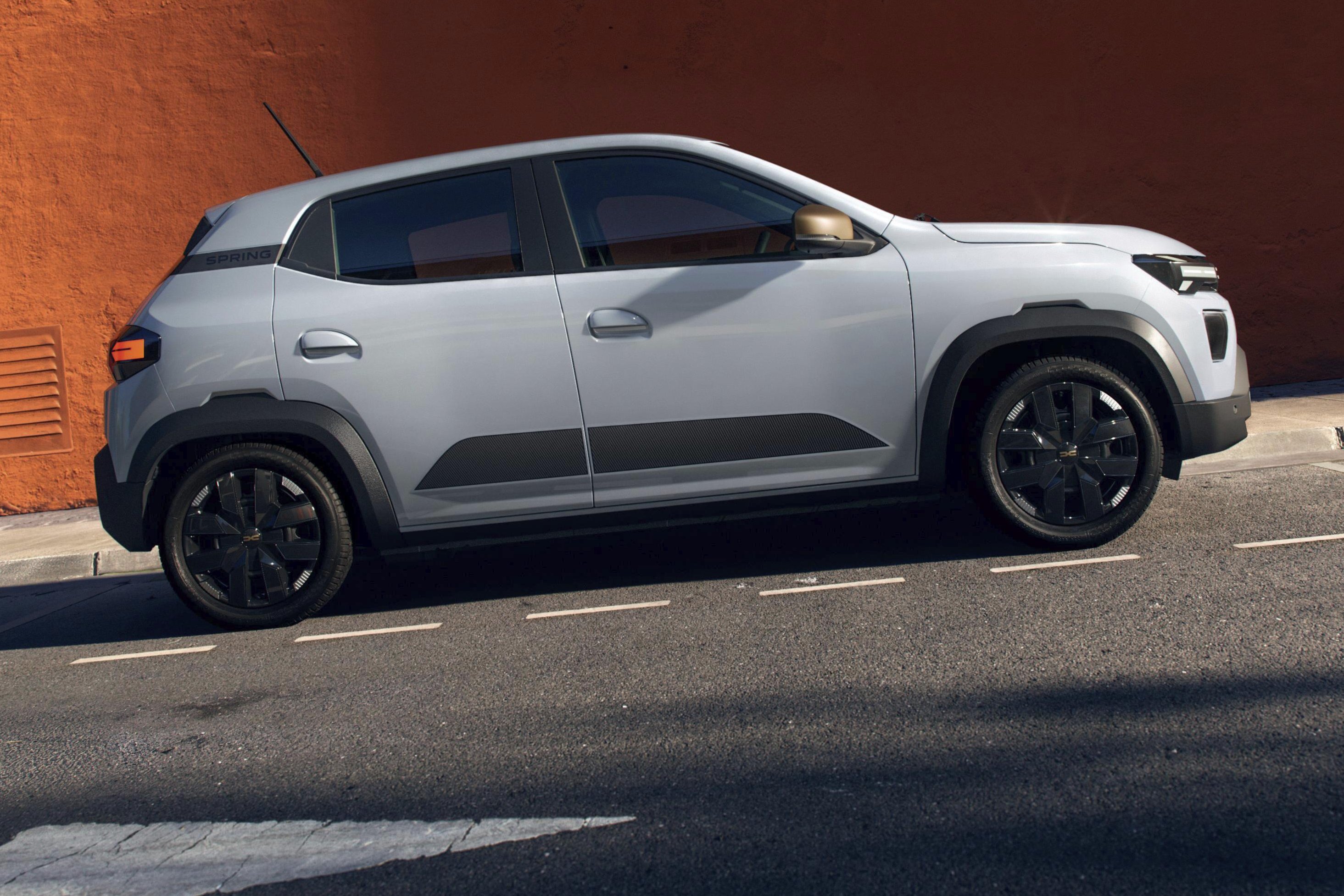 DACIA SPRING BBG | Vezess | Vezess