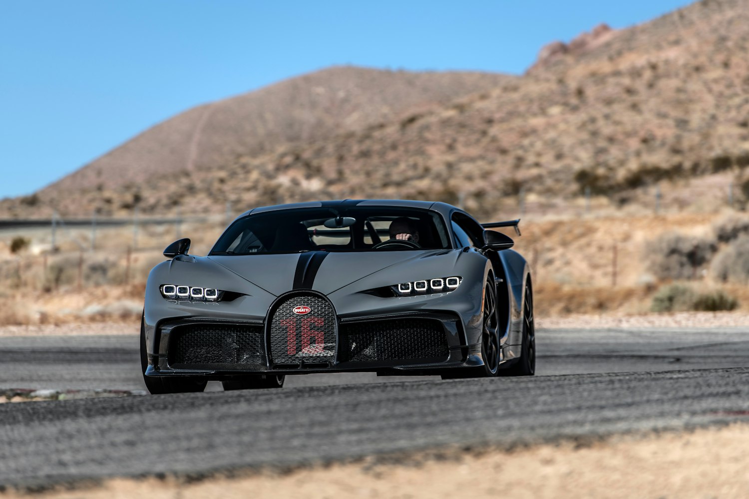 02_chiron-pur-sport_willow-springs | Vezess | Vezess