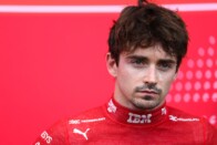 Hamilton: A pletykák elterelik a Ferrari figyelmét 1