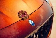Meseszerű színnel vadít az olaszok SUV-ja 10 Meseszerű színnel vadít az olaszok SUV-ja 10